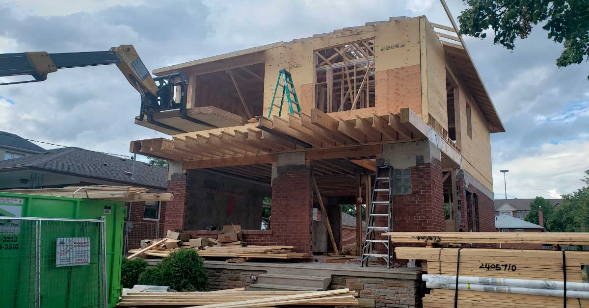 Second floor added by contractor