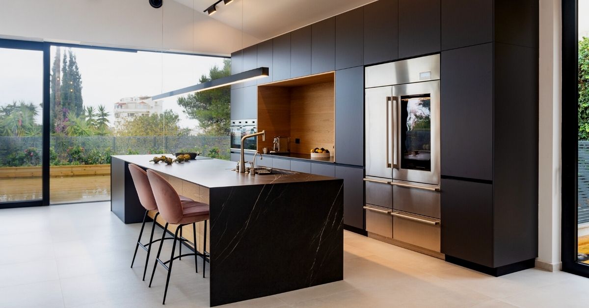 Ebony Kitchen Cabinets